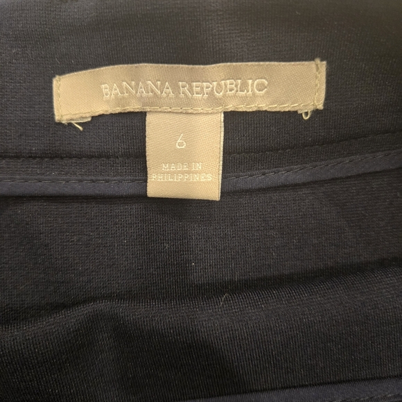 Classic‎ Navy Blue Women's Skirt excellents conditions - Picture 2 of 5